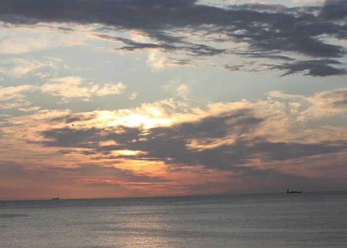 Hirtshals Camping Кемпинг *